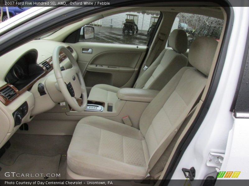 Front Seat of 2007 Five Hundred SEL AWD