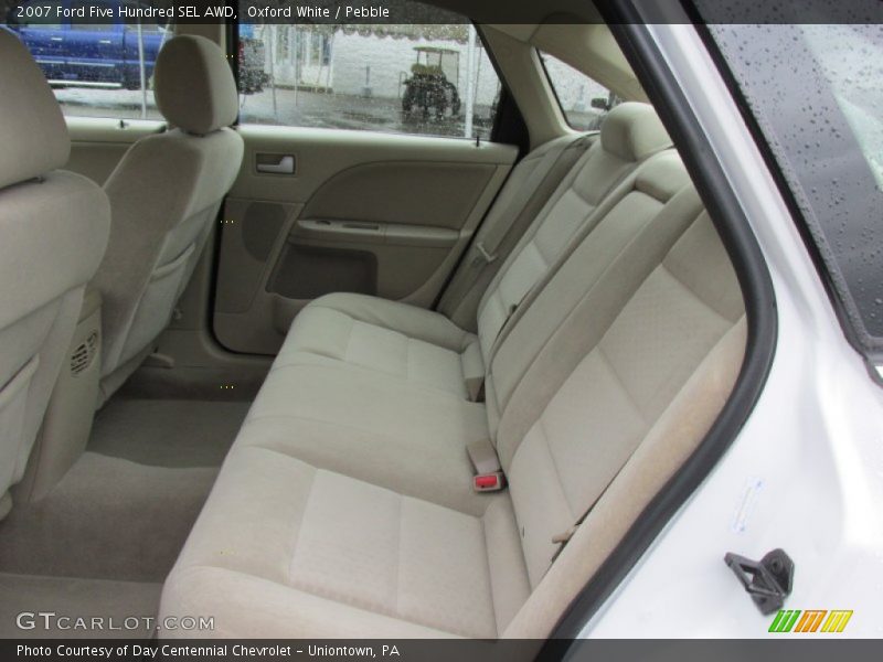Rear Seat of 2007 Five Hundred SEL AWD