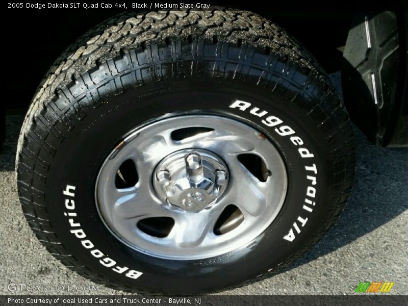 Black / Medium Slate Gray 2005 Dodge Dakota SLT Quad Cab 4x4