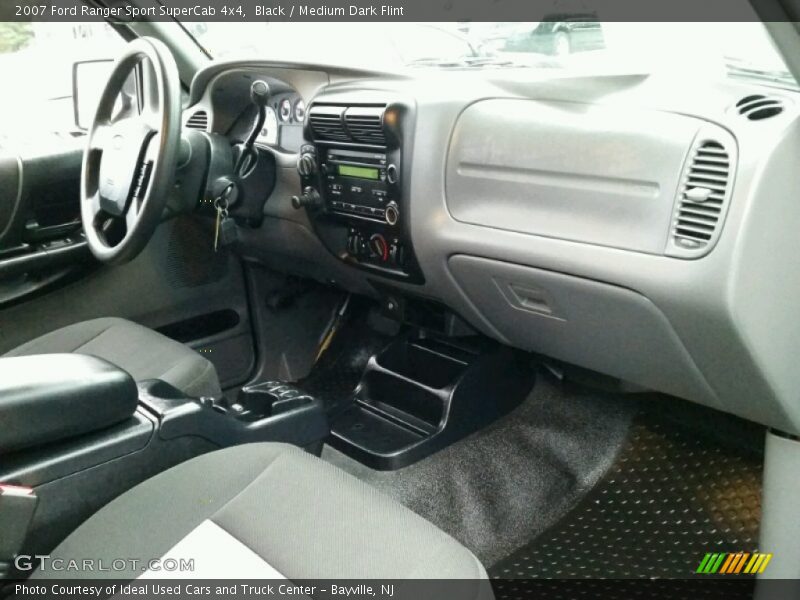 Black / Medium Dark Flint 2007 Ford Ranger Sport SuperCab 4x4