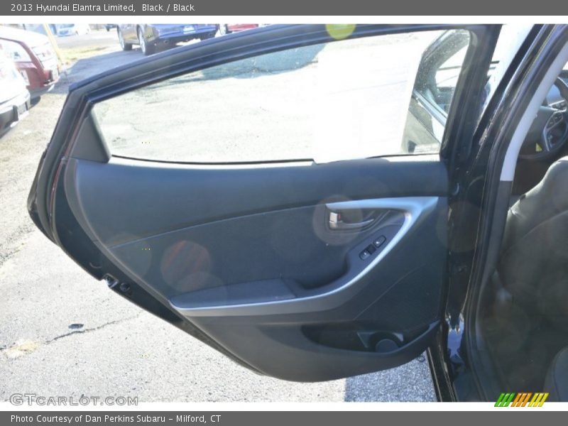 Black / Black 2013 Hyundai Elantra Limited