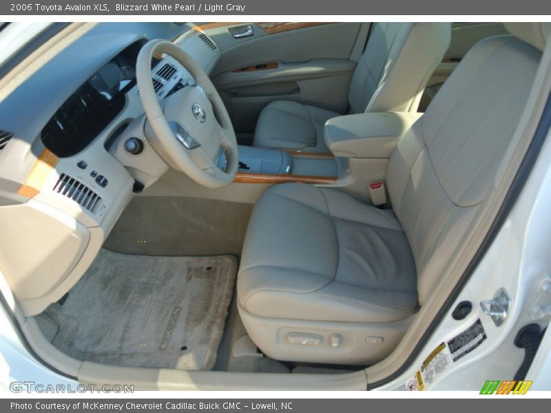 Blizzard White Pearl / Light Gray 2006 Toyota Avalon XLS