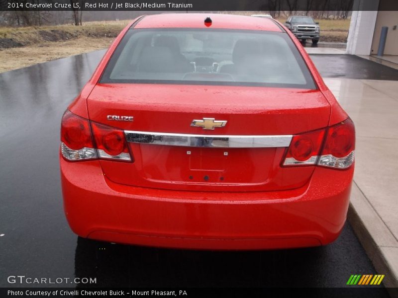 Red Hot / Jet Black/Medium Titanium 2014 Chevrolet Cruze LS