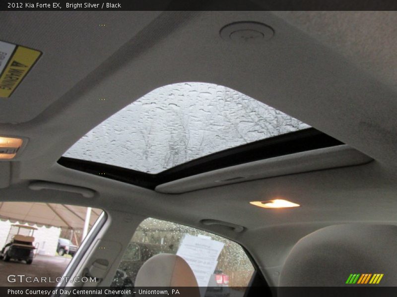 Bright Silver / Black 2012 Kia Forte EX