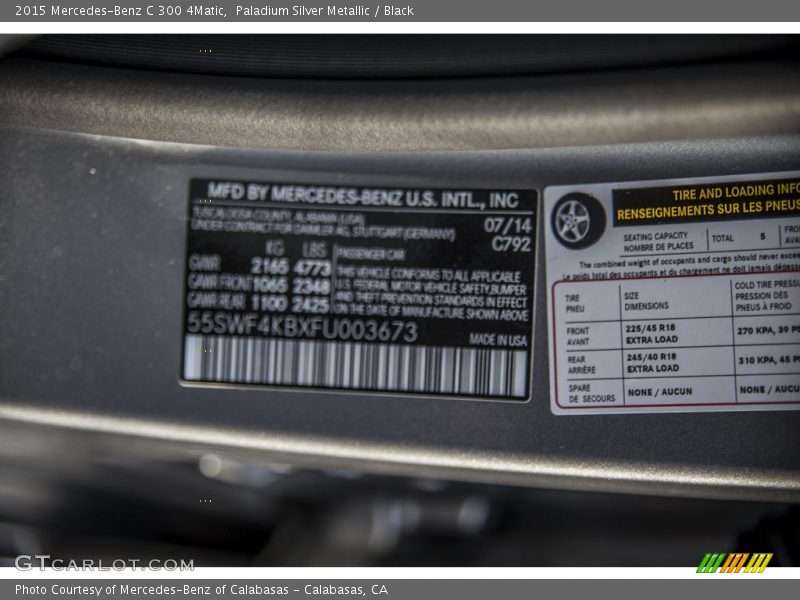 Paladium Silver Metallic / Black 2015 Mercedes-Benz C 300 4Matic