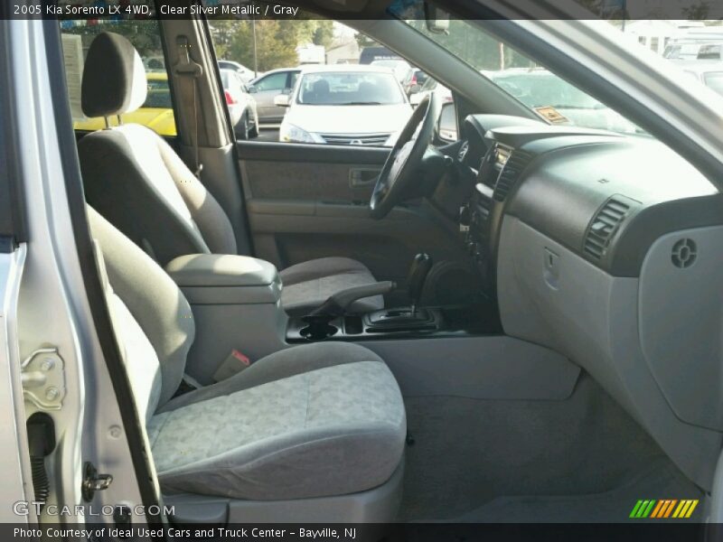 Clear Silver Metallic / Gray 2005 Kia Sorento LX 4WD