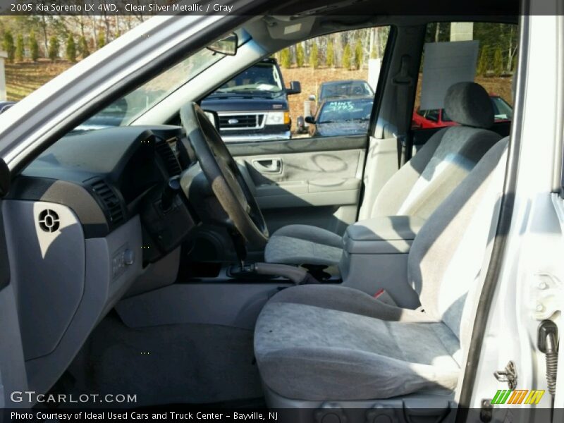 Clear Silver Metallic / Gray 2005 Kia Sorento LX 4WD