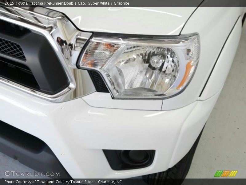 Super White / Graphite 2015 Toyota Tacoma PreRunner Double Cab