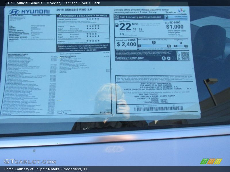 Santiago Silver / Black 2015 Hyundai Genesis 3.8 Sedan