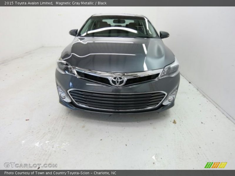 Magnetic Gray Metallic / Black 2015 Toyota Avalon Limited