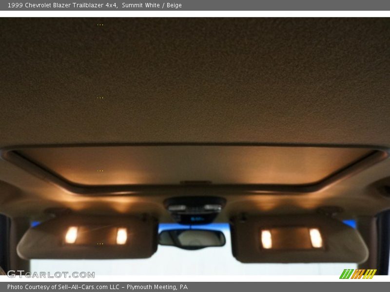 Summit White / Beige 1999 Chevrolet Blazer Trailblazer 4x4