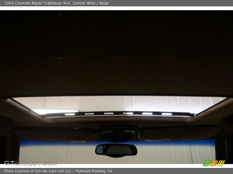 Summit White / Beige 1999 Chevrolet Blazer Trailblazer 4x4