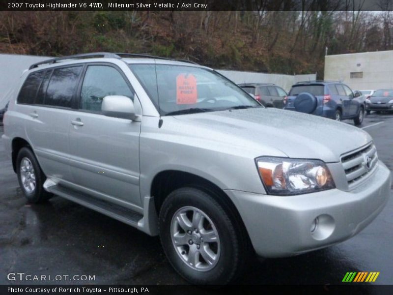 Millenium Silver Metallic / Ash Gray 2007 Toyota Highlander V6 4WD