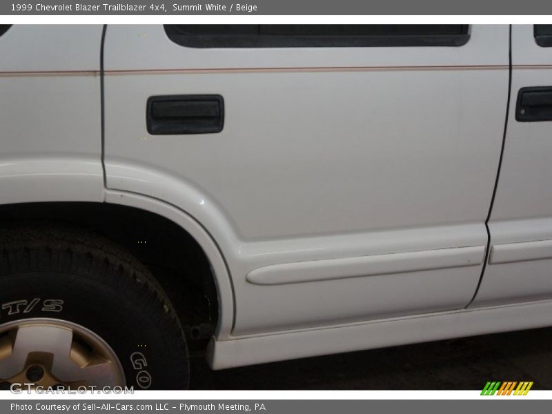 Summit White / Beige 1999 Chevrolet Blazer Trailblazer 4x4