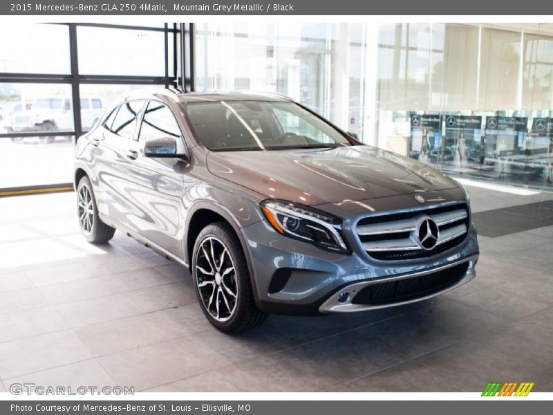 Mountain Grey Metallic / Black 2015 Mercedes-Benz GLA 250 4Matic