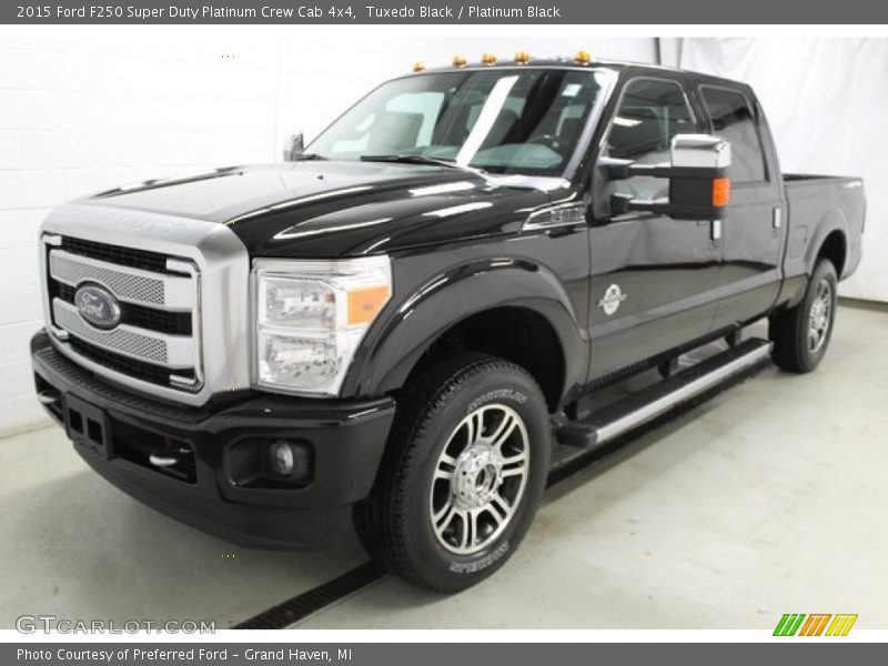 Tuxedo Black / Platinum Black 2015 Ford F250 Super Duty Platinum Crew Cab 4x4