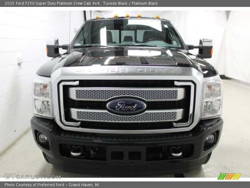 Tuxedo Black / Platinum Black 2015 Ford F250 Super Duty Platinum Crew Cab 4x4