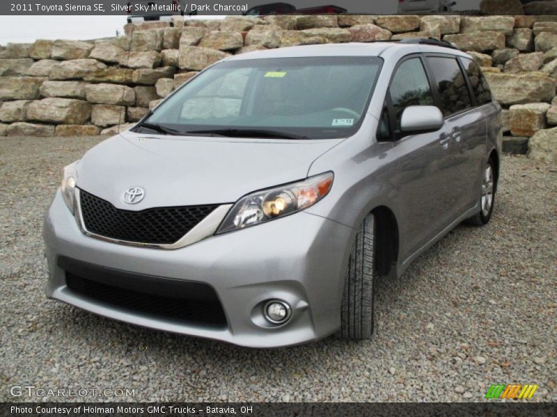 Silver Sky Metallic / Dark Charcoal 2011 Toyota Sienna SE