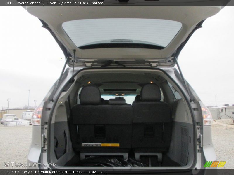 Silver Sky Metallic / Dark Charcoal 2011 Toyota Sienna SE