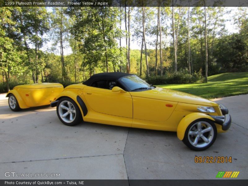Prowler Yellow / Agate 1999 Plymouth Prowler Roadster