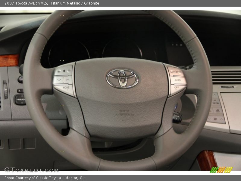 Titanium Metallic / Graphite 2007 Toyota Avalon XLS