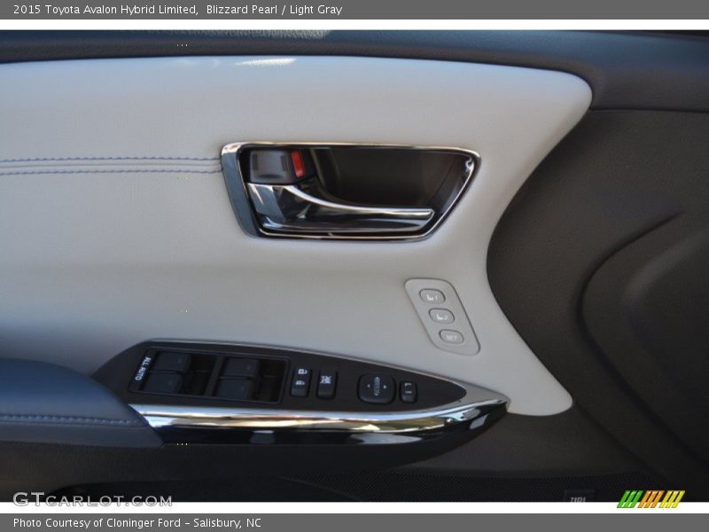 Blizzard Pearl / Light Gray 2015 Toyota Avalon Hybrid Limited