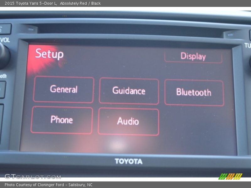 Absolutely Red / Black 2015 Toyota Yaris 5-Door L