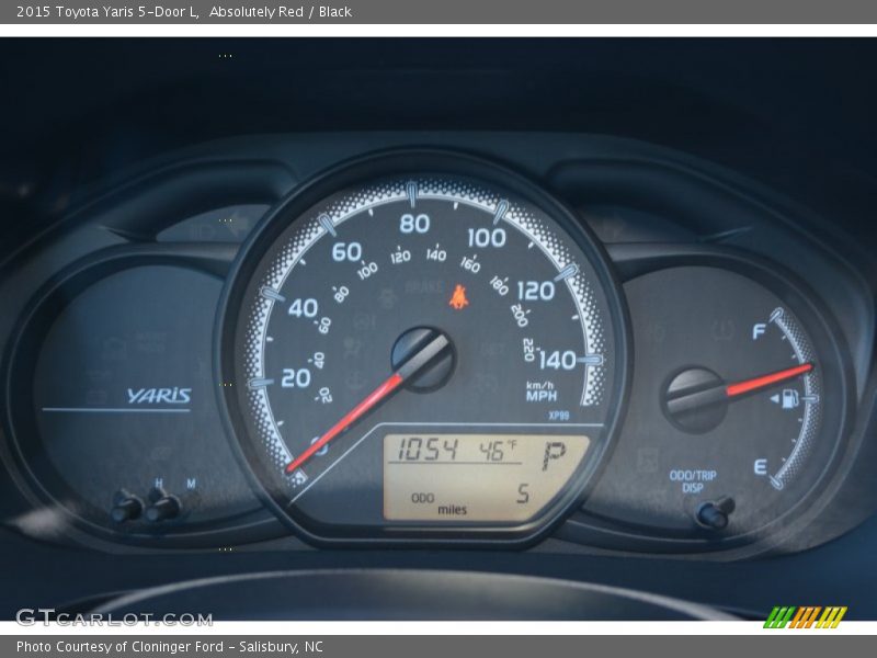  2015 Yaris 5-Door L 5-Door L Gauges