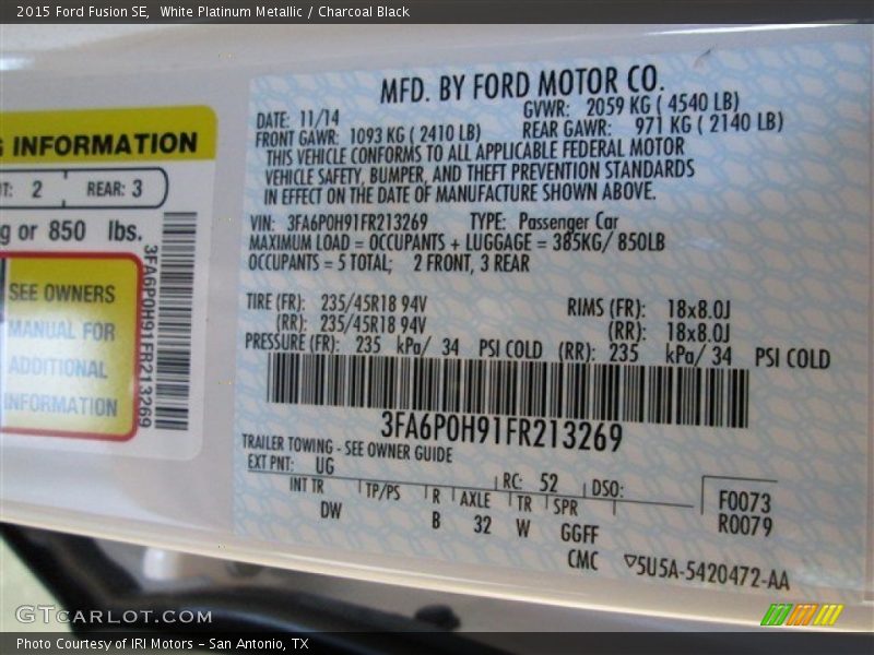 White Platinum Metallic / Charcoal Black 2015 Ford Fusion SE