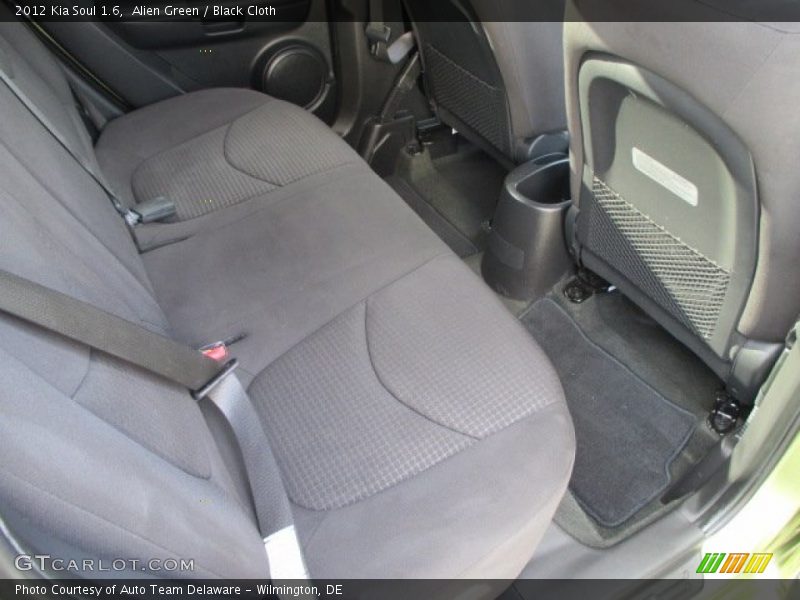Alien Green / Black Cloth 2012 Kia Soul 1.6