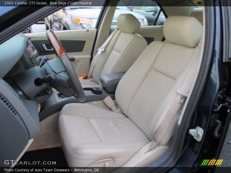 Blue Onyx / Light Neutral 2003 Cadillac CTS Sedan