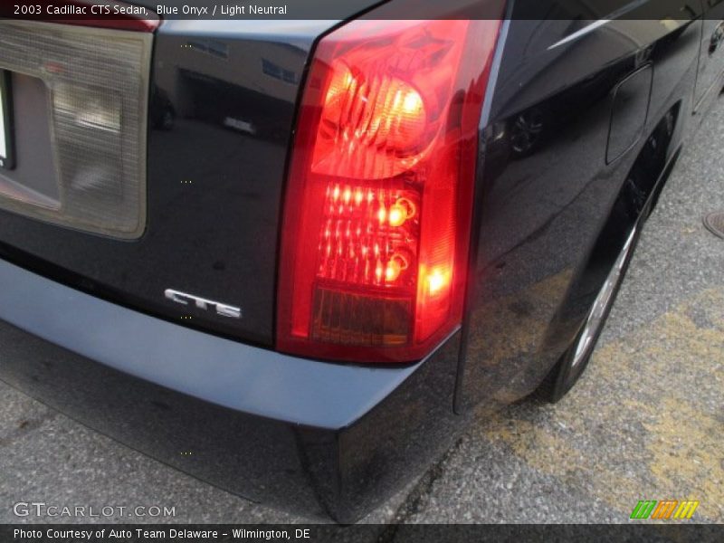 Blue Onyx / Light Neutral 2003 Cadillac CTS Sedan