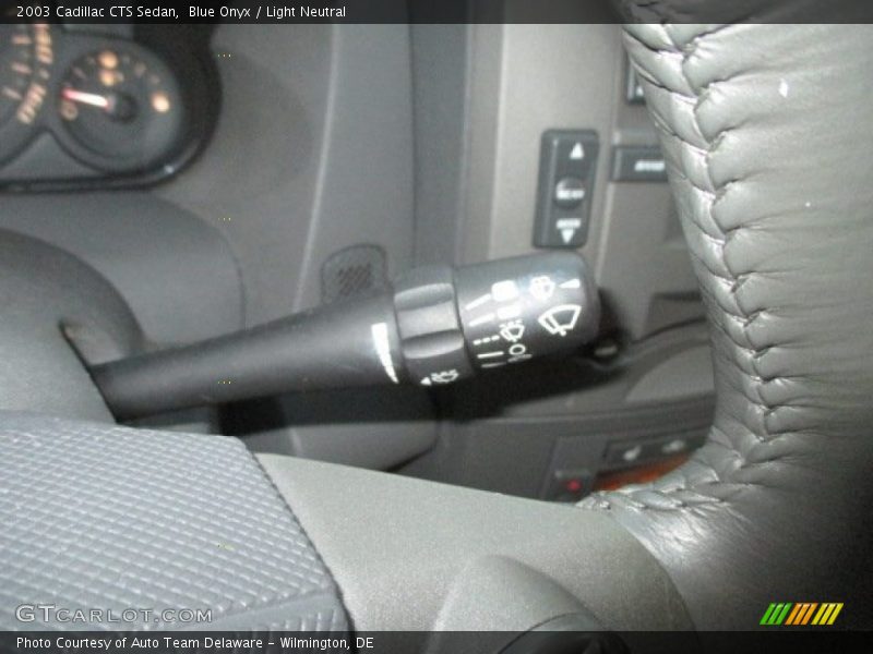 Blue Onyx / Light Neutral 2003 Cadillac CTS Sedan