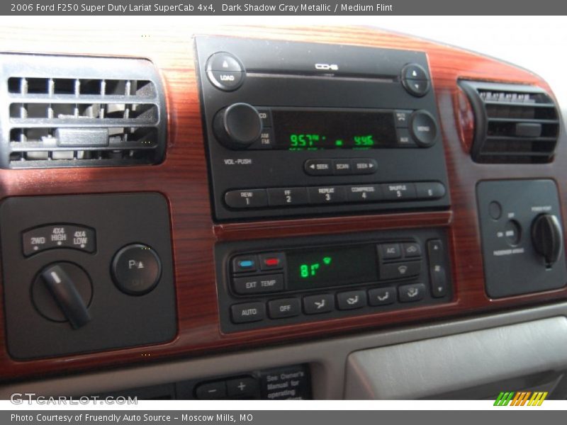 Dark Shadow Gray Metallic / Medium Flint 2006 Ford F250 Super Duty Lariat SuperCab 4x4