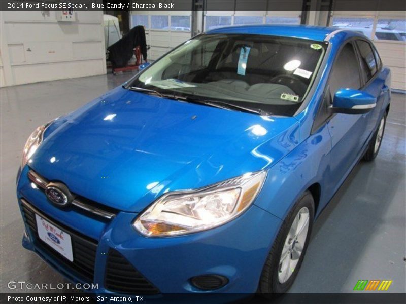 Blue Candy / Charcoal Black 2014 Ford Focus SE Sedan