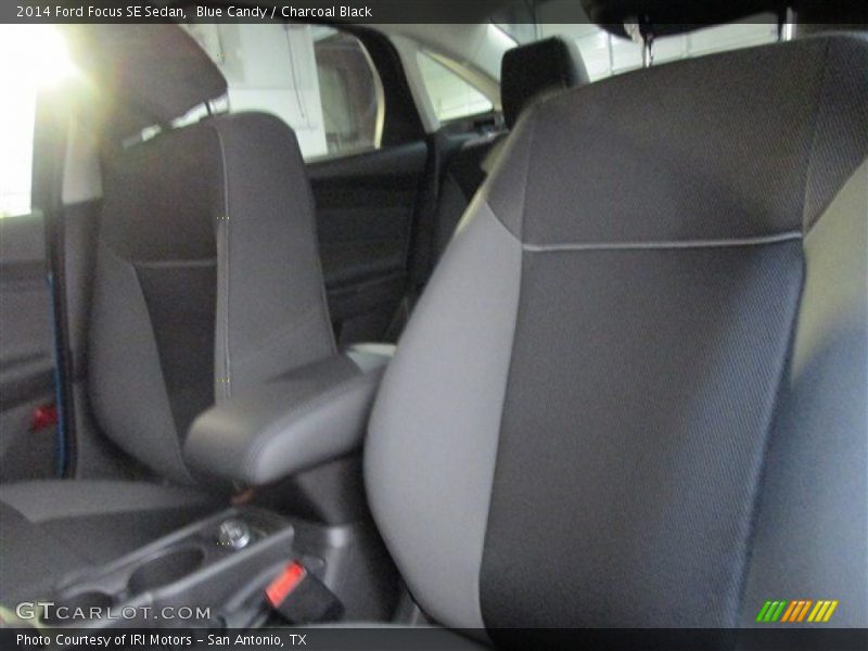 Blue Candy / Charcoal Black 2014 Ford Focus SE Sedan