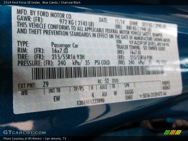 Blue Candy / Charcoal Black 2014 Ford Focus SE Sedan