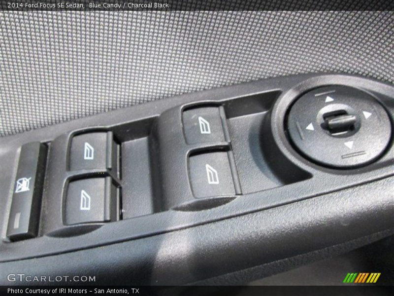 Blue Candy / Charcoal Black 2014 Ford Focus SE Sedan