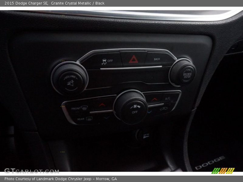 Granite Crystal Metallic / Black 2015 Dodge Charger SE