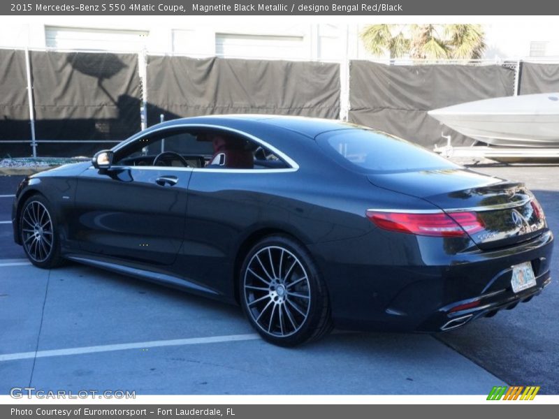 Magnetite Black Metallic / designo Bengal Red/Black 2015 Mercedes-Benz S 550 4Matic Coupe