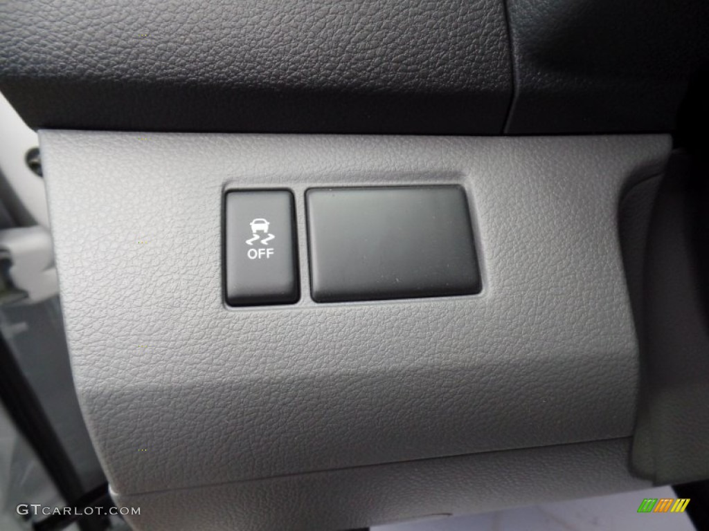 2015 Chevrolet City Express LS Controls Photo #100002865