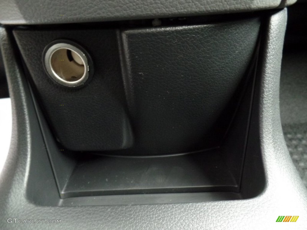 2015 Chevrolet City Express LS Controls Photo #100003074