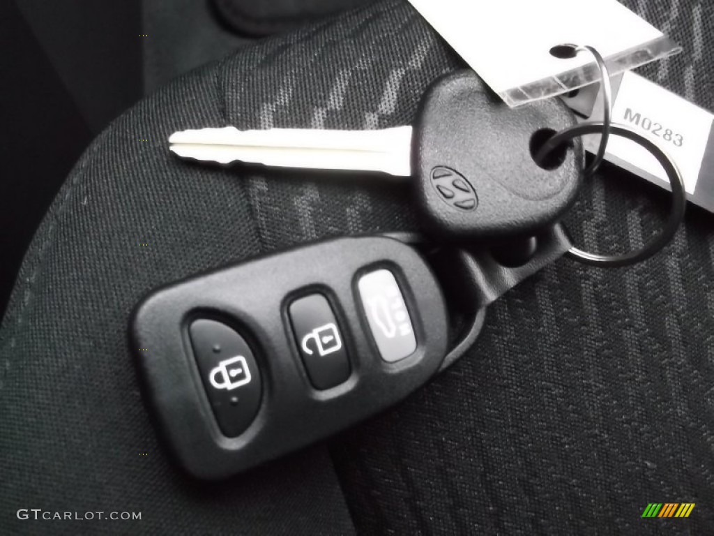 2015 Elantra SE Sedan - Black Diamond / Black photo #19