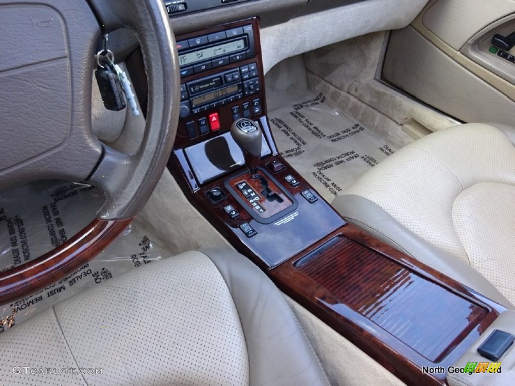 1997 SL 600 Roadster - Smoke Silver Metallic / Parchment Beige photo #26