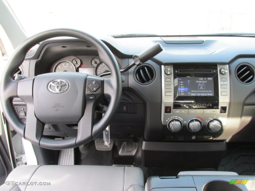 2015 Tundra SR Double Cab - Super White / Graphite photo #22