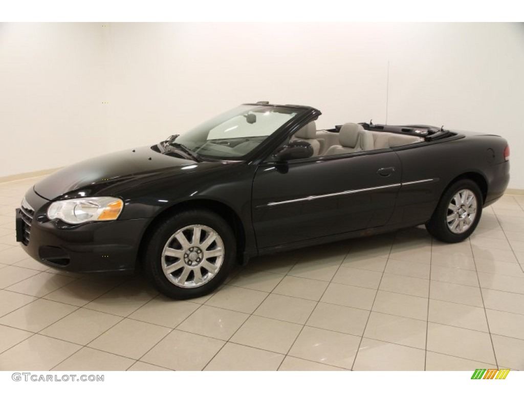 2005 Sebring Limited Convertible - Brilliant Black / Light Taupe photo #4