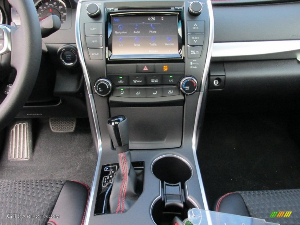 2015 Camry SE - Predawn Gray Mica / Black photo #27