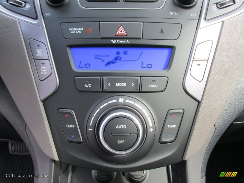 2015 Hyundai Santa Fe GLS Controls Photo #100020076