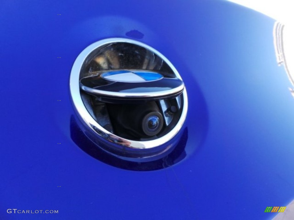 2012 M6 Convertible - San Marino Blue Metallic / Black photo #31
