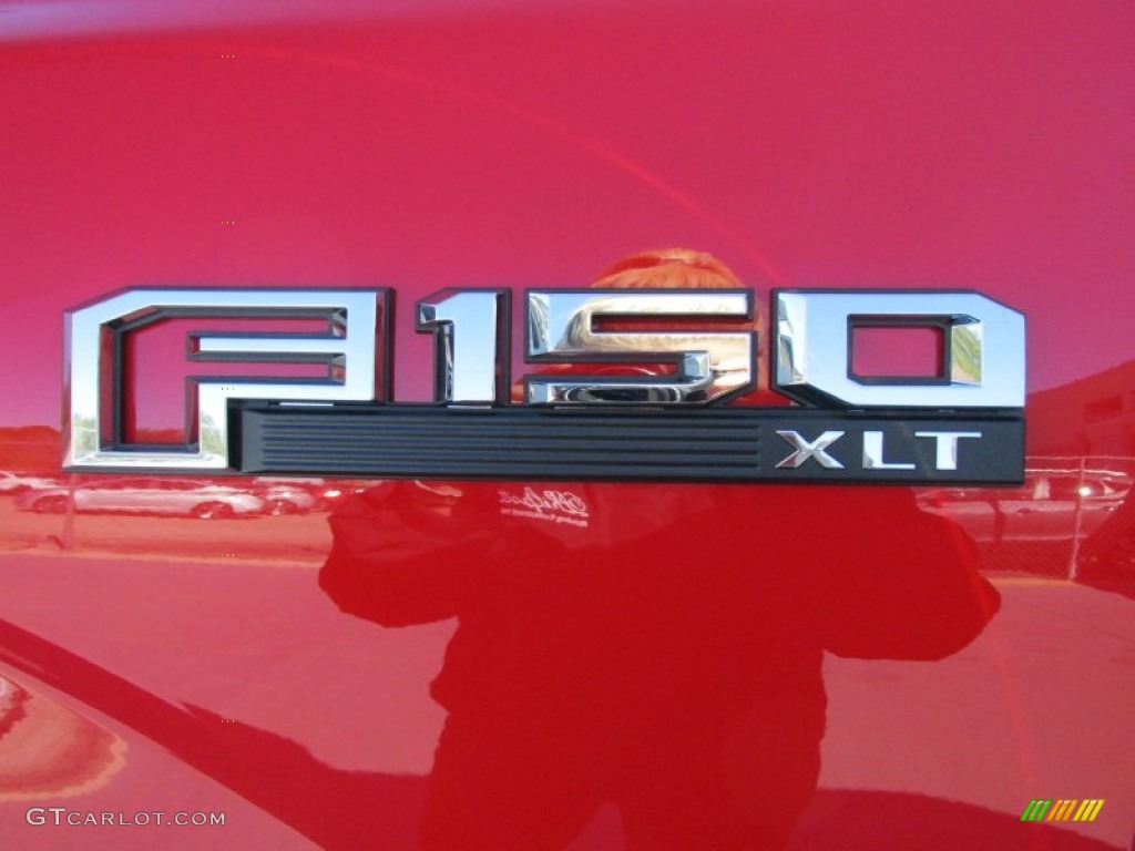 2015 F150 XLT SuperCrew 4x4 - Race Red / Black photo #13